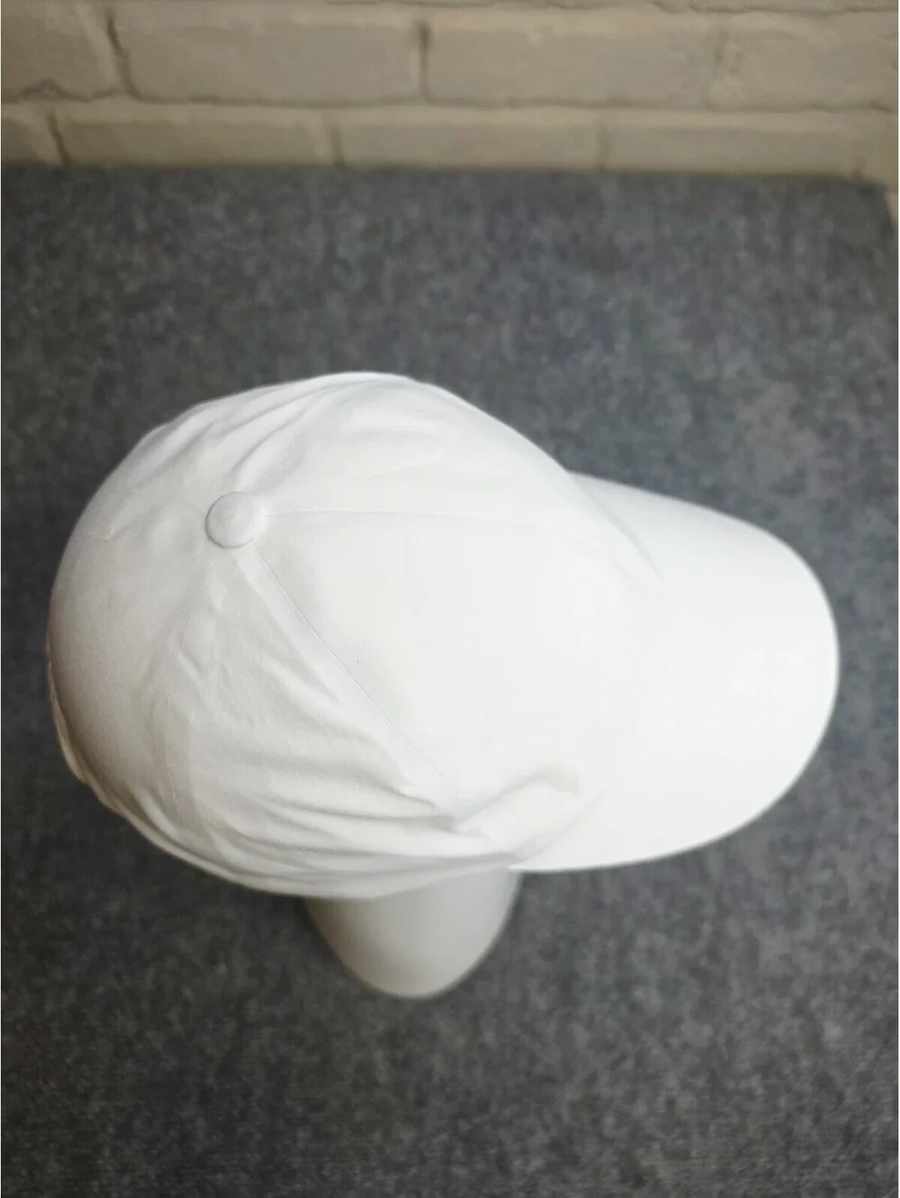 Lululemon Fast and Free Running Hat Pride White Rainbow Logo Strapback OSFM EUC